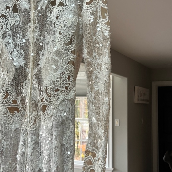 BERTA Bride Wedding Gown - Picture 12 of 17